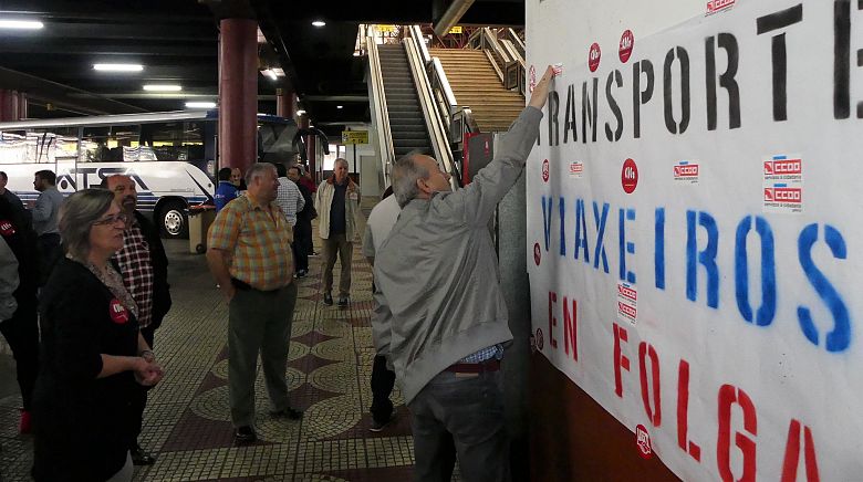 2017 06 27 FolgaAutobusesVigo05.JPG